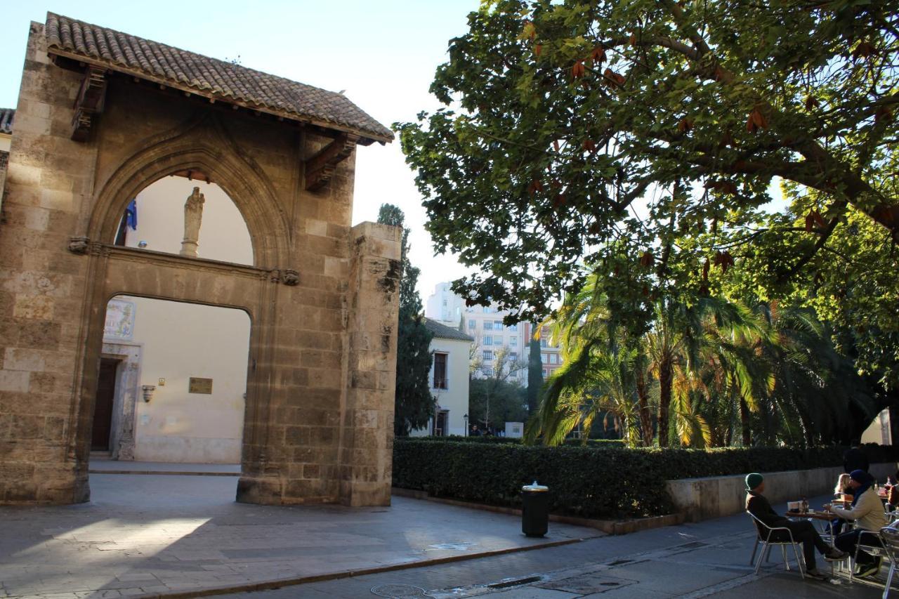 Hotspot Valencia Hostel Kültér fotó